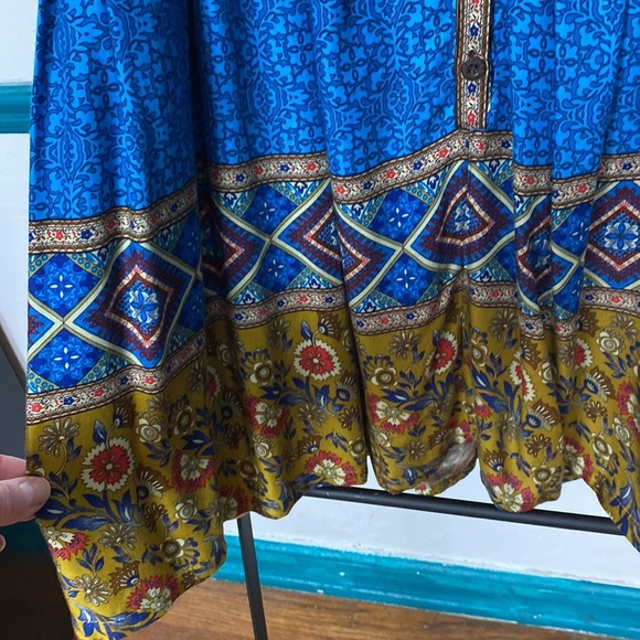 Hummingbird Boho Pleated Dress - Picture 5 of 7